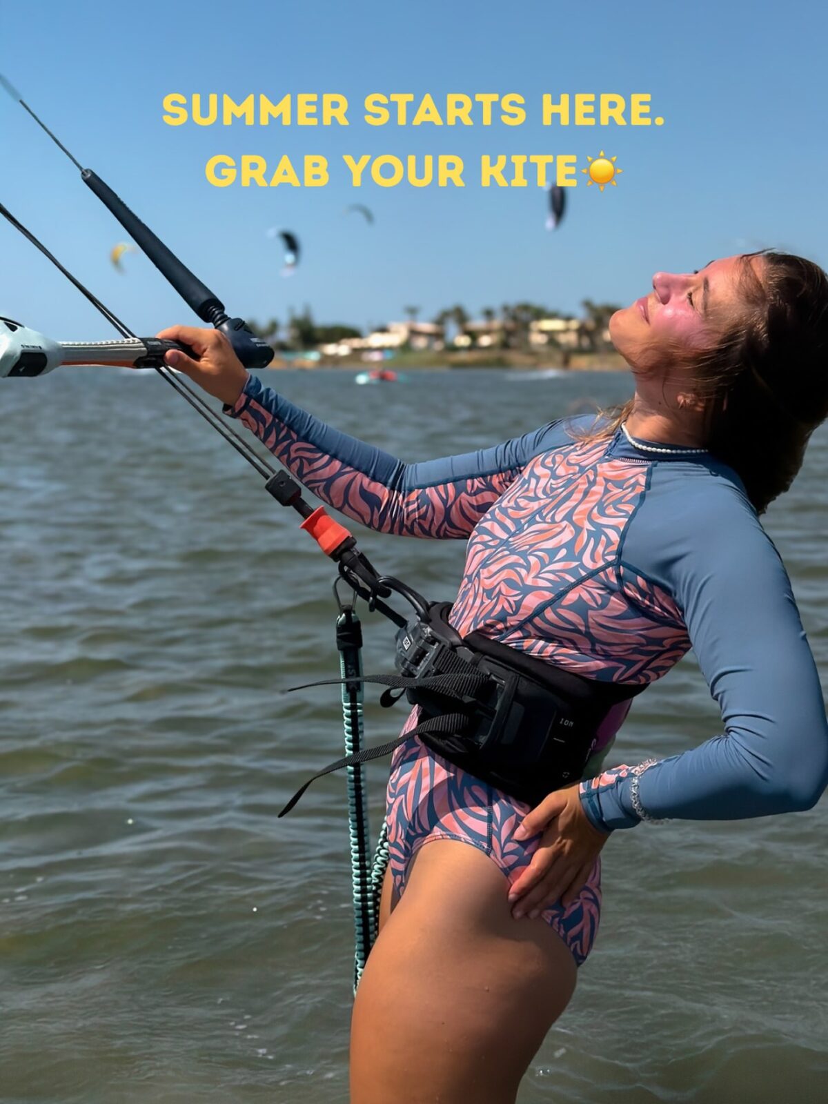 If you still need any clothing for your session, make sure to check out the selection on the @fundango website. As a participant of our kite school, you can use our exclusive discount code to get 15% off all full-price items🏄🏽

🎟️ Discount code: KITESURFER15

Happy shopping, and we can’t wait to see you on the water! 🤙
