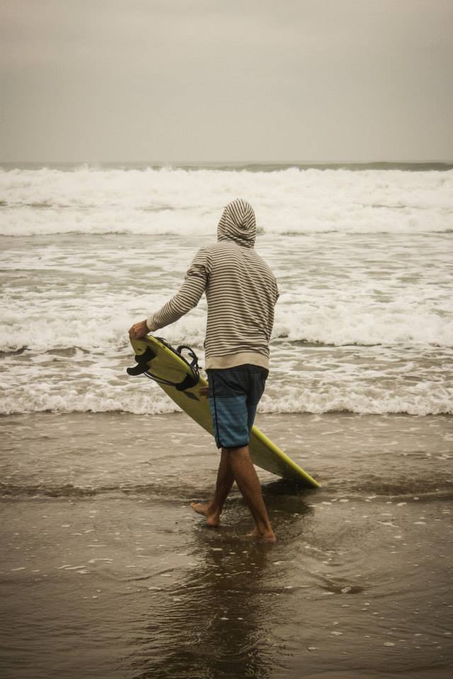 surfing in Mui Ne Vietnam