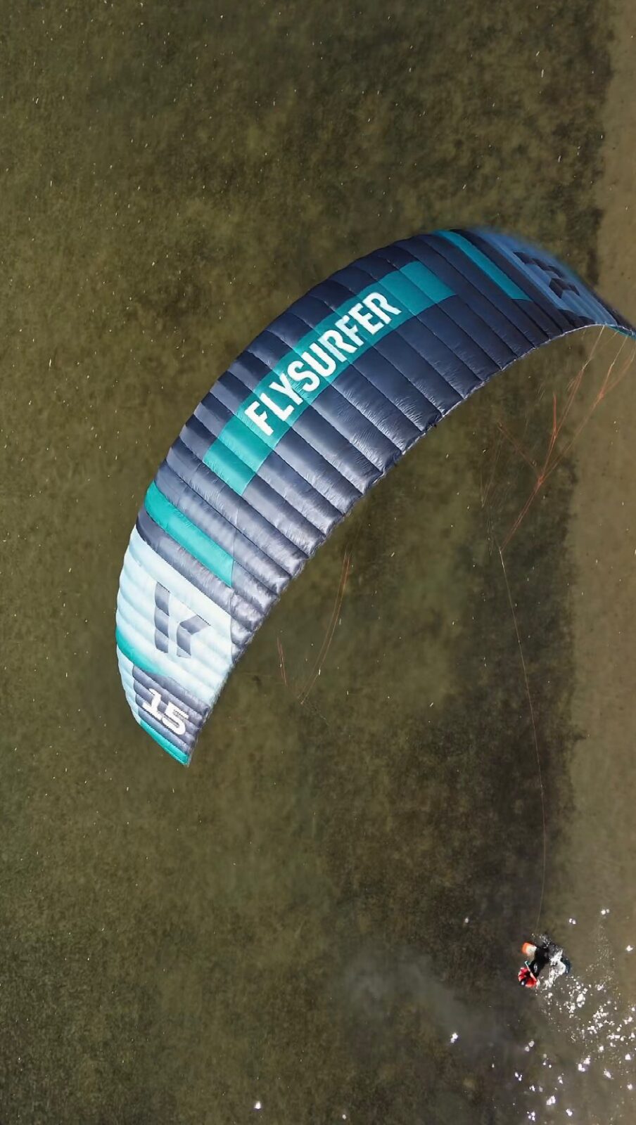 The SOUL 4 is here!🔥 And we’re already riding it - making us one of the first kite schools to have this brand-new kite in our hands.

Even in the lightest winds, these kites keep you flying when others are already waiting for the wind to pick up. More time on the water, more freedom, and that unmistakable SOUL feeling🌊

Come to Follow the Wind and be among the first to try the SOUL 4!🪁

@flysurferkiteboarding @flysurfer.italia