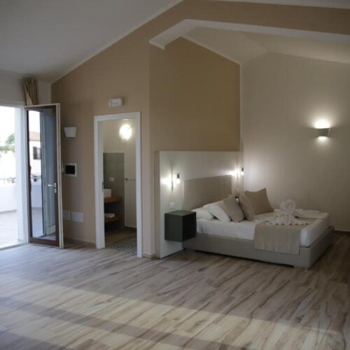 Lo Stagnone room rent