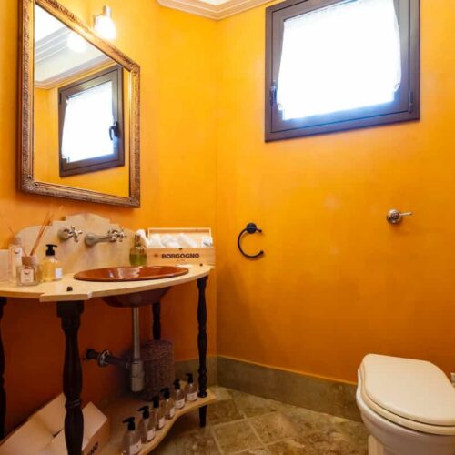 rooms and bathrooms of dar Zagara